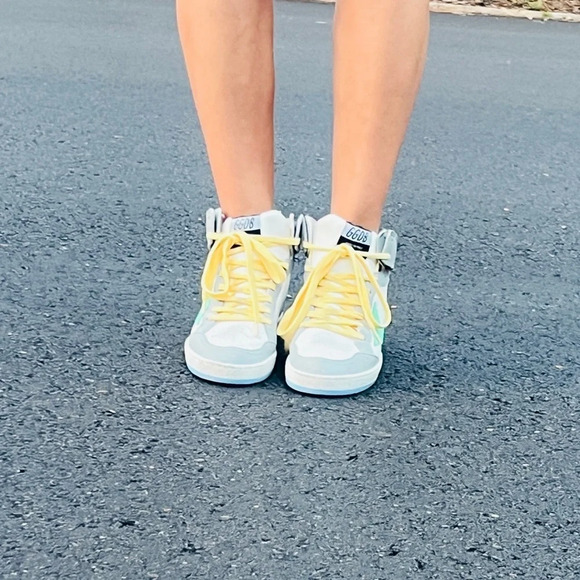 NEW Golden Goose Sky Star High Top Sneakers Limited Private Edition Women 36 US6 - Picture 3 of 16